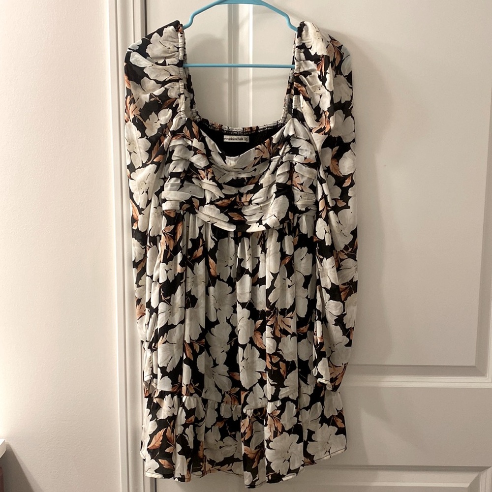 Abercrombie Long Sleeve Ruched Mini Dress